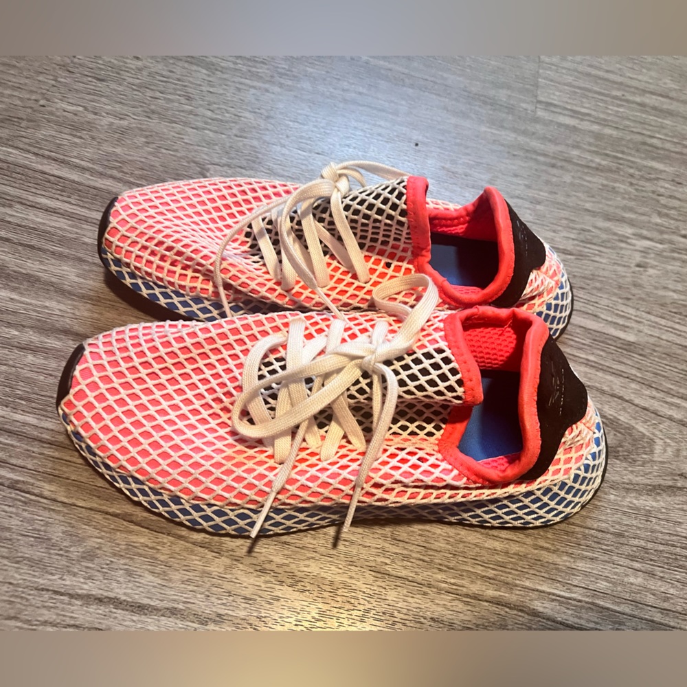 Adidas Deerupt size 6 red blue bird 245cm